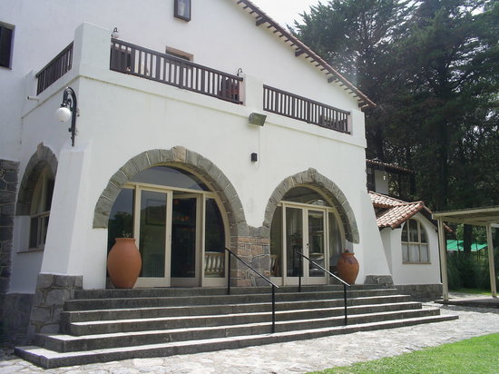 Telos En Villa Giardino